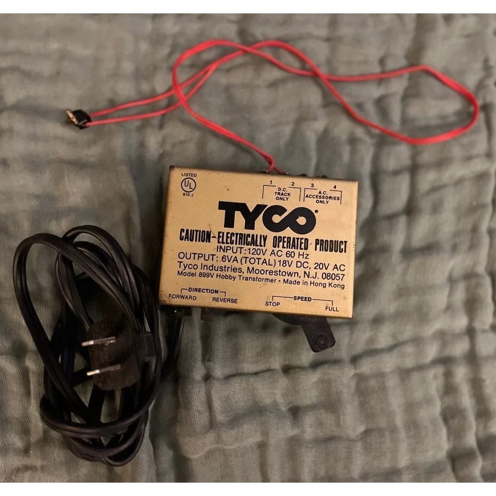 Tyco 899V Hobby Transformer 120V AC 60Hz Input 18V DC 20V AC Output Tested